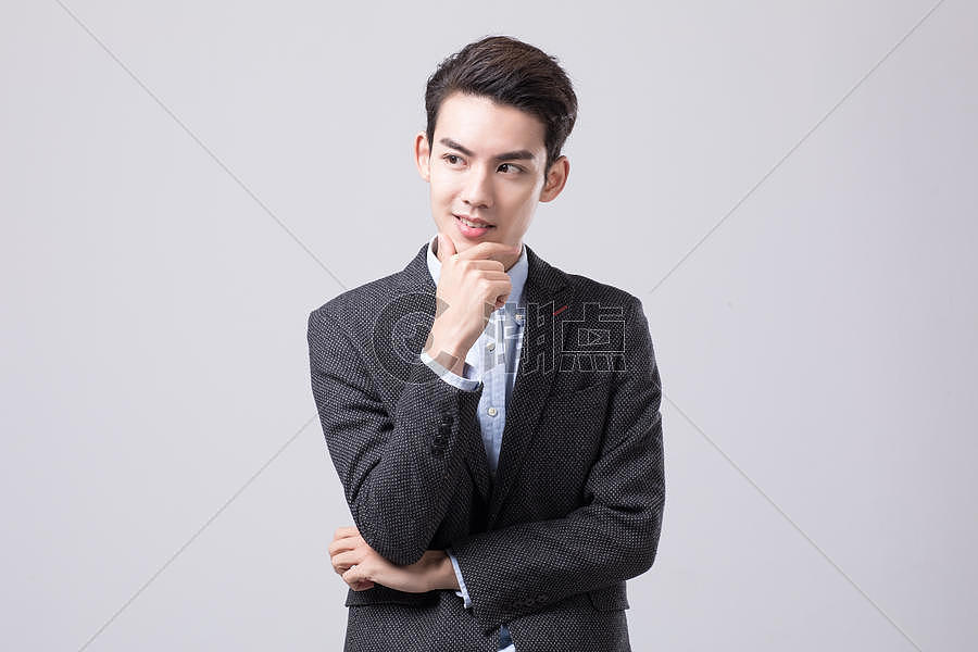 年轻商务男性思考动作摄影图6720*4480图片素材免费下载-编号778233-潮点视频