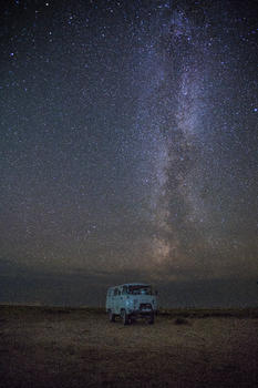 夜晚璀璨星空图片素材免费下载