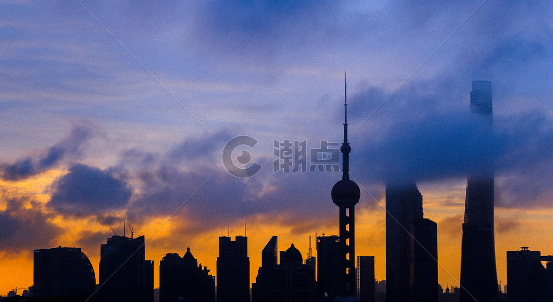 上海地标建筑日落剪影图片素材免费下载
