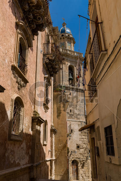 西西里岛中世纪巴洛克风格小镇图片素材免费下载