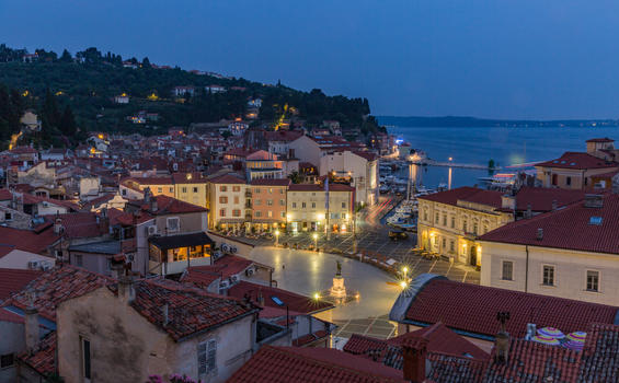 欧洲著名海滨城市夜景图片素材免费下载