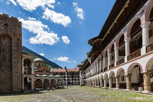 保加利亚深山里拉修道院图片素材免费下载