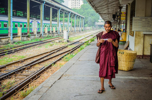 缅甸仰光火车站图片素材免费下载
