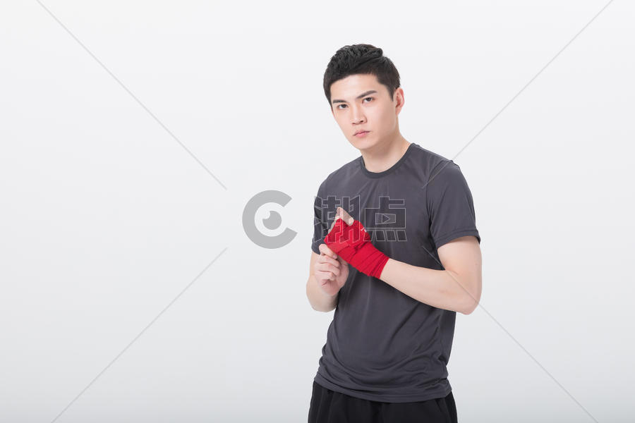 健身男性护腕绑带图片素材免费下载