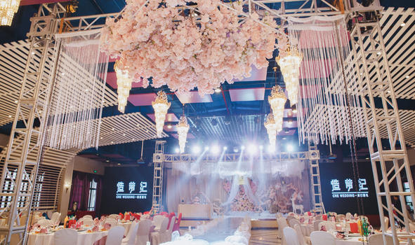 婚礼舞台场景布置图片素材免费下载