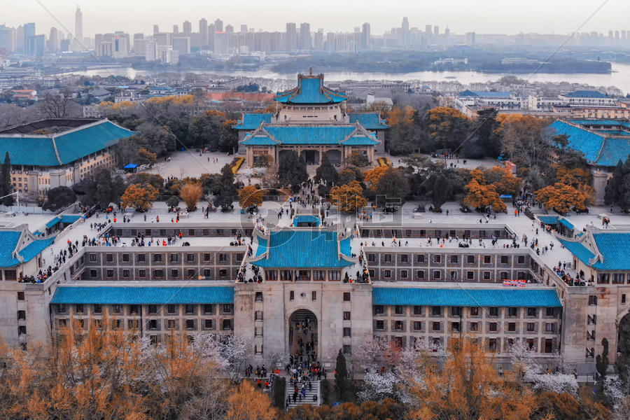 武汉大学老建筑群图片素材免费下载