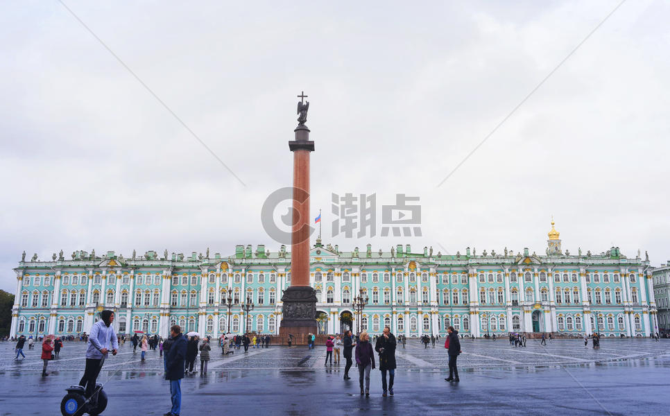 俄罗斯圣彼得冬宫广场图片素材免费下载