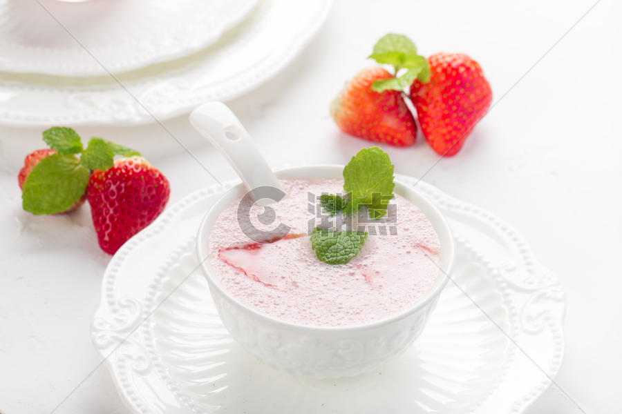 草莓水果奶昔饮料 小暑图片素材免费下载