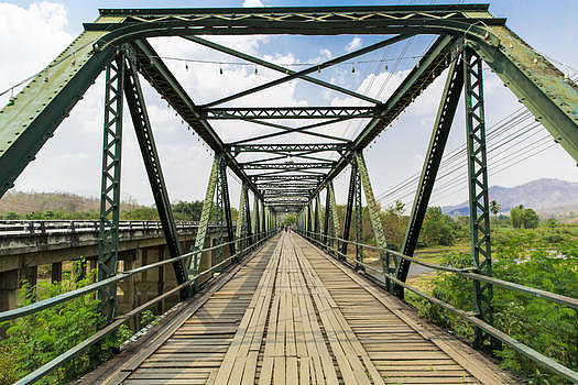 泰国拜县二战纪念大桥图片素材免费下载