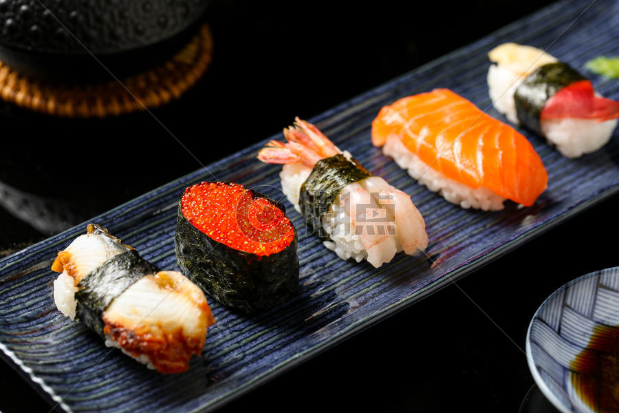 日式料理美食手握寿司图片素材免费下载
