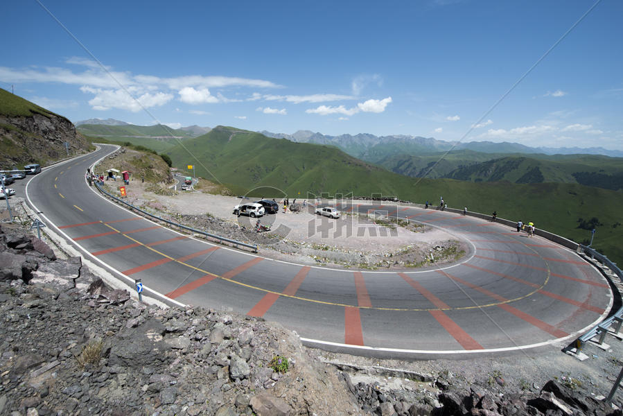 新疆独库公路高速路图片素材免费下载