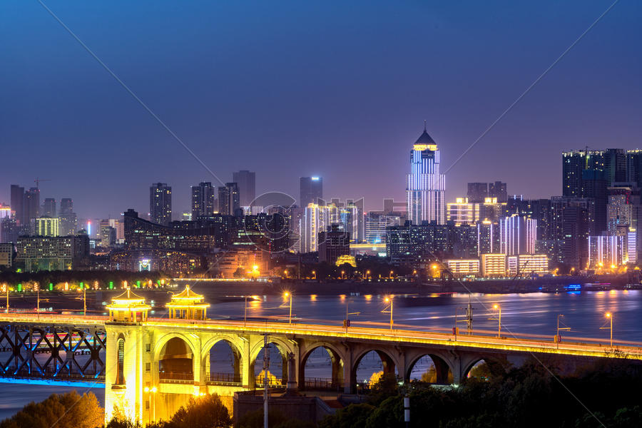 武汉城市夜景长江两岸图片素材免费下载