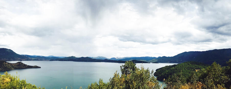 泸沽湖景图片素材免费下载