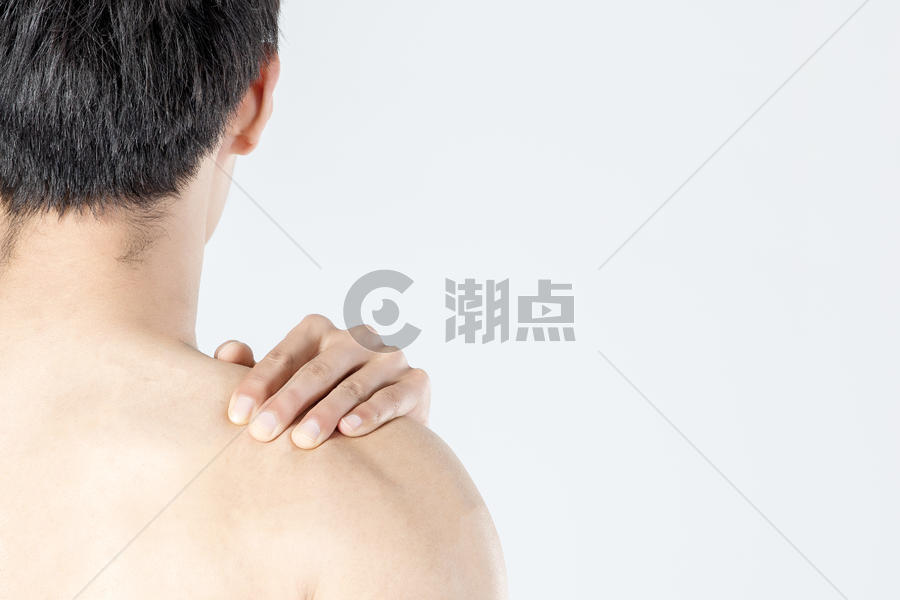 运动男性肩膀疼图片素材免费下载