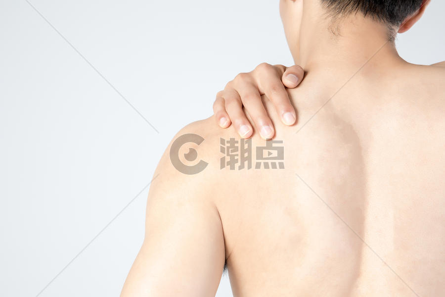 运动男性肩膀疼图片素材免费下载