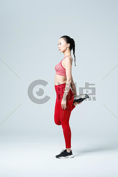 运动女性健身拉伸热身运动图片素材免费下载
