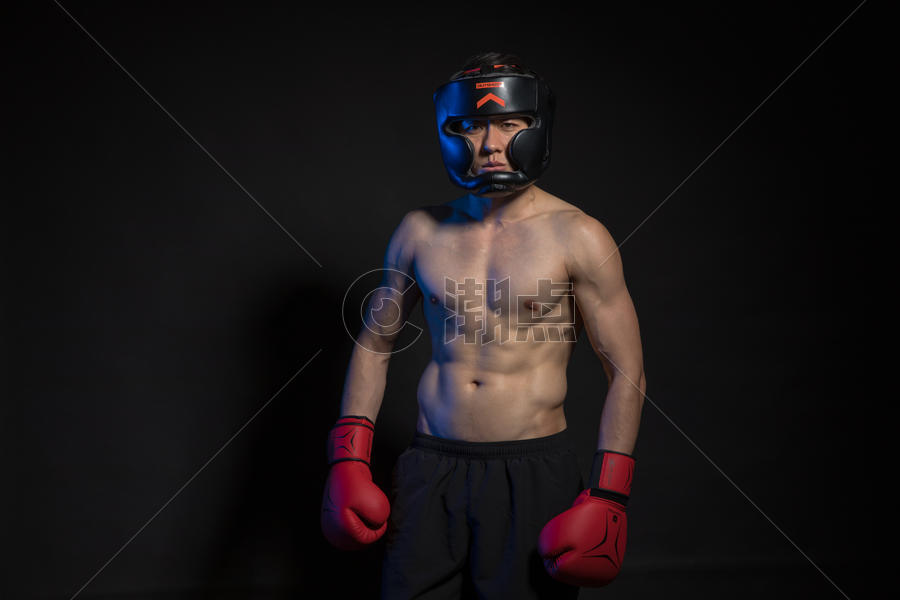 运动男性拳击肌肉创意照图片素材免费下载