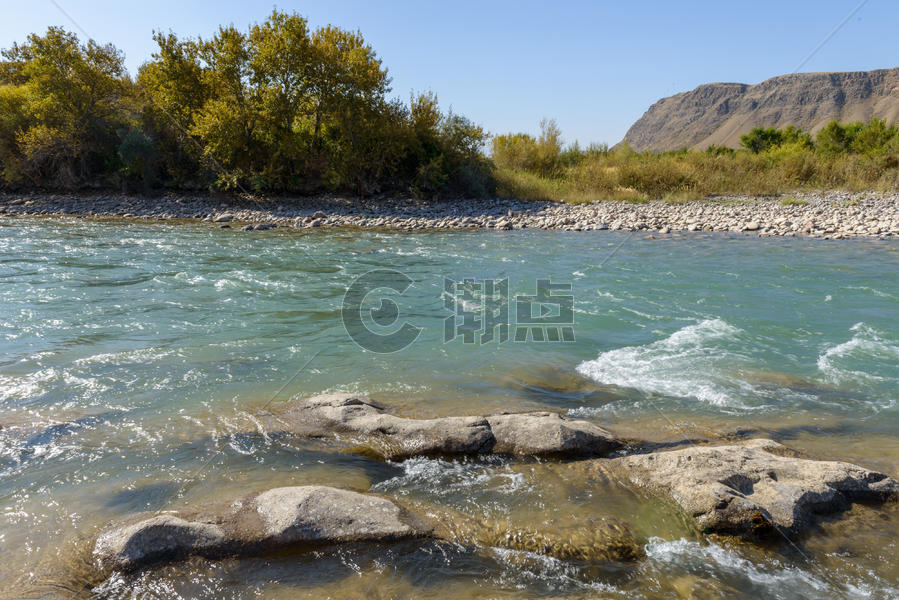 新疆河流图片素材免费下载