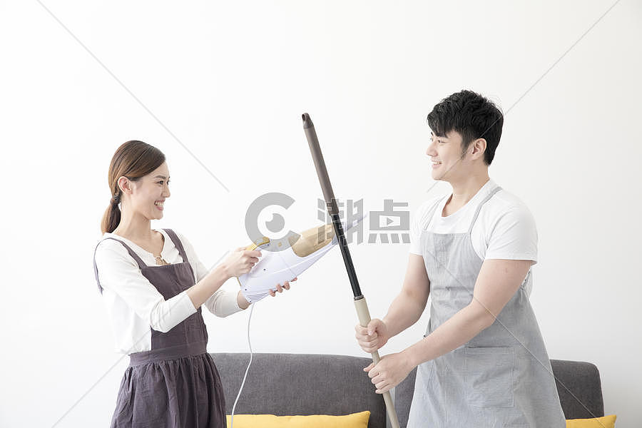 互相打闹的情侣摄影图6720*4480图片素材免费下载-编号801000-潮点视频