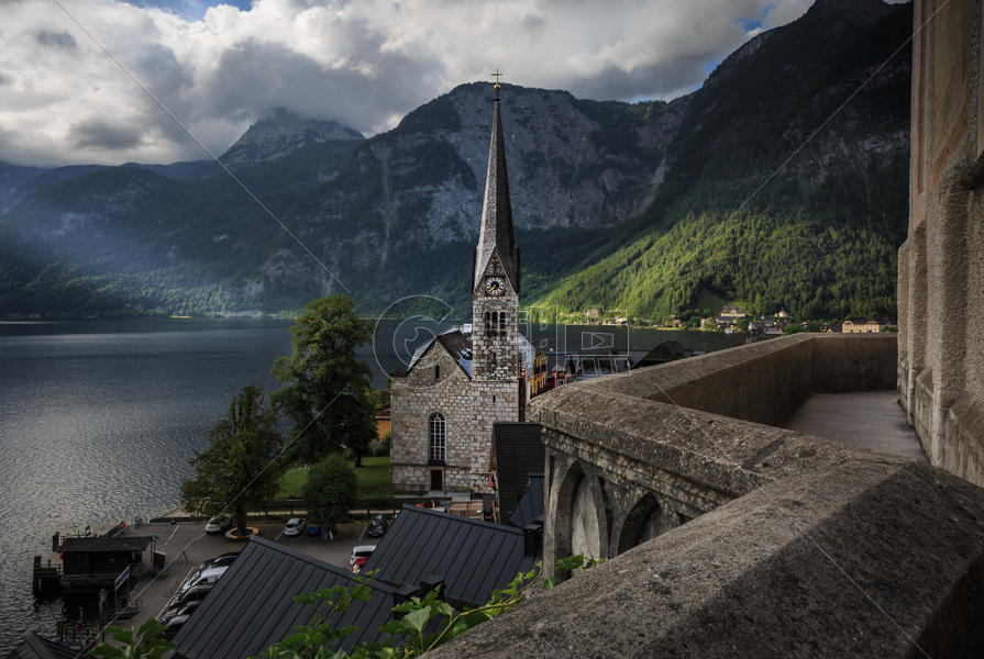 奥地利著名旅游小镇哈尔施塔特风光图片素材免费下载