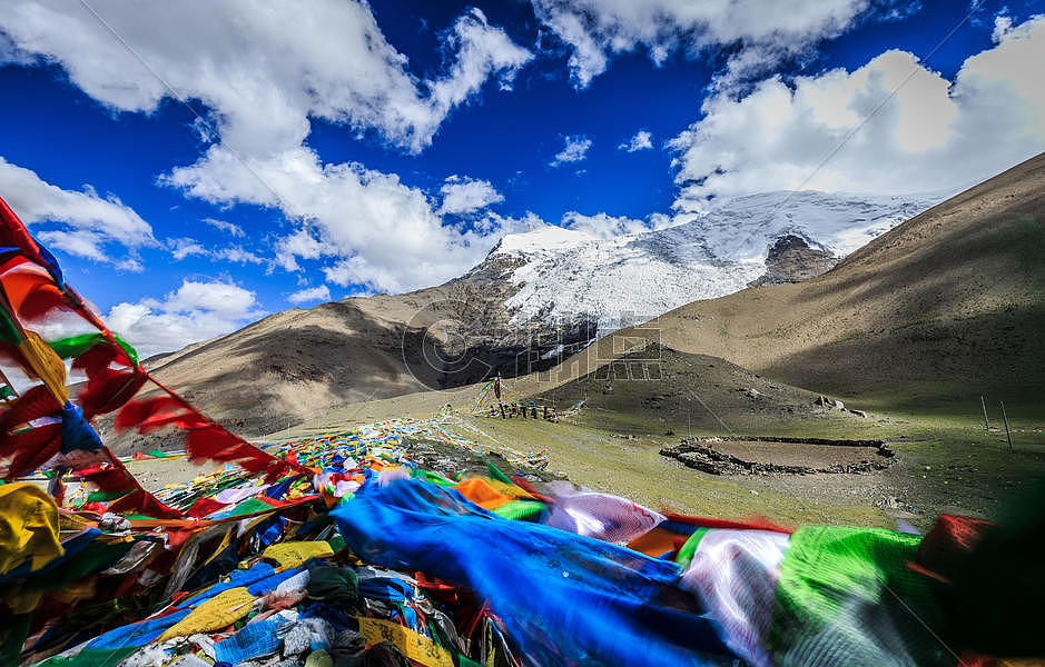 西藏高原雪山图片素材免费下载