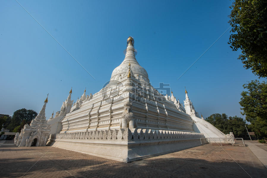 缅甸曼德勒白色佛塔图片素材免费下载