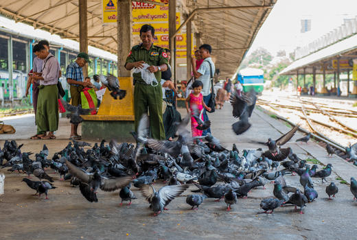缅甸仰光火车站图片素材免费下载