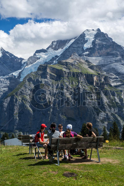 瑞士阿尔卑斯山风光图片素材免费下载