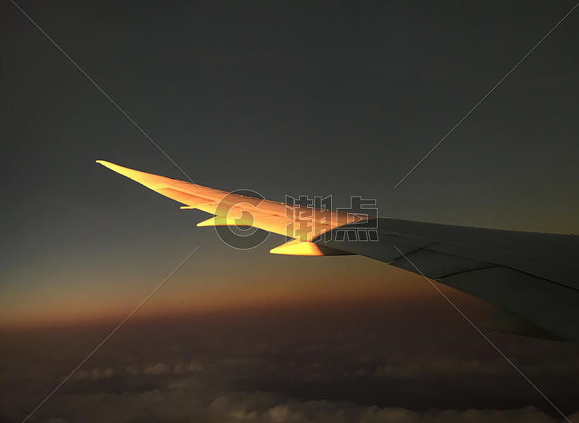 飞机机翼图片素材免费下载