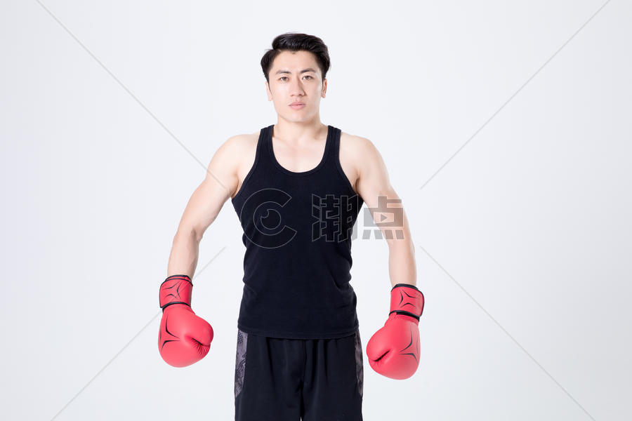 运动健身男性人像拳击图片素材免费下载