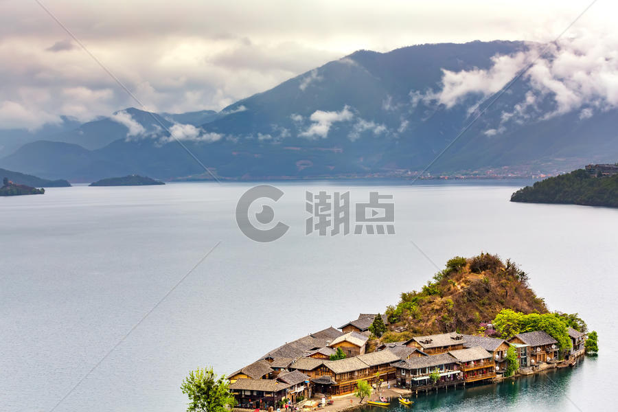 泸沽湖风光图片素材免费下载