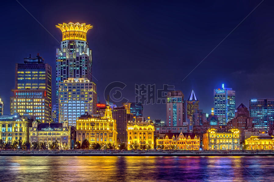 上海外滩浦西夜景图片素材免费下载