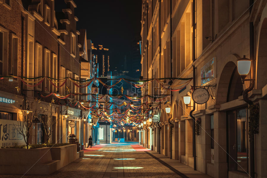 欧洲风格街道夜景图片素材免费下载
