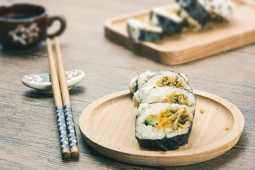 肉松寿司图片素材免费下载