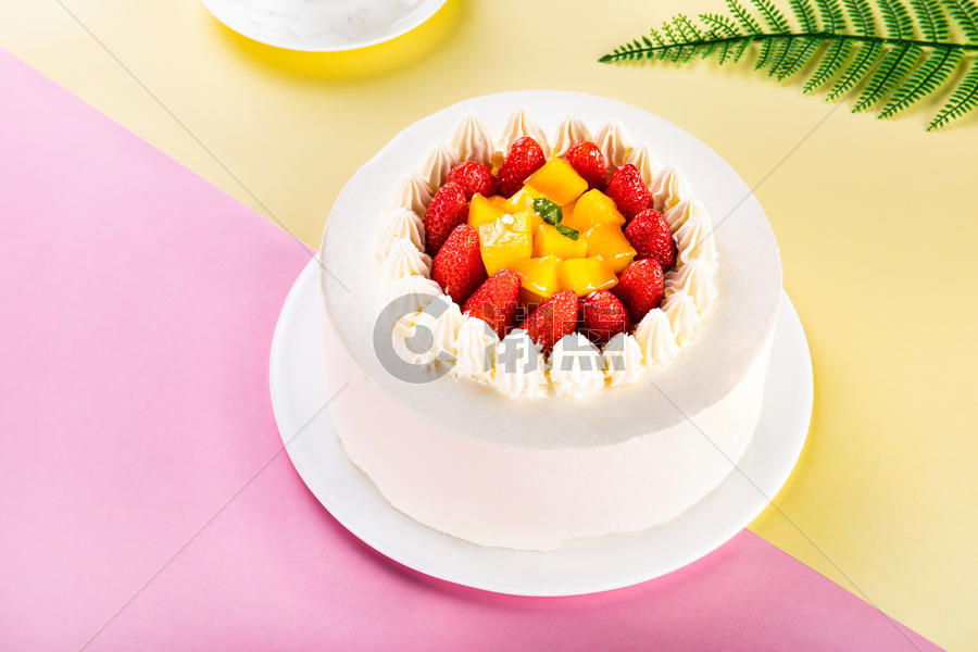 奶油水果蛋糕图片素材免费下载
