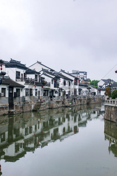 江南古镇的古建筑图片素材免费下载