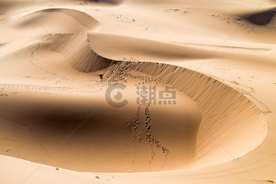 巴丹吉林沙漠图片素材免费下载
