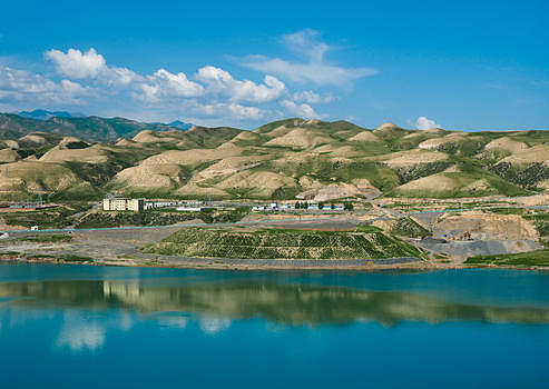 新疆湖泊自然风光图片素材免费下载