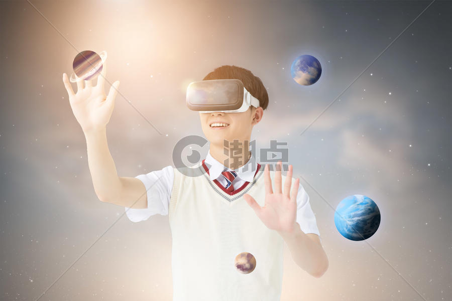 VR眼镜图片素材免费下载