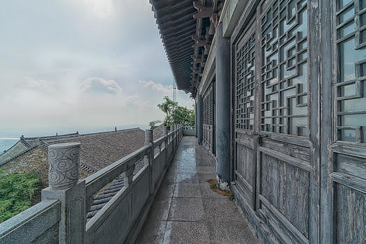 武汉木兰山顶的古建筑图片素材免费下载