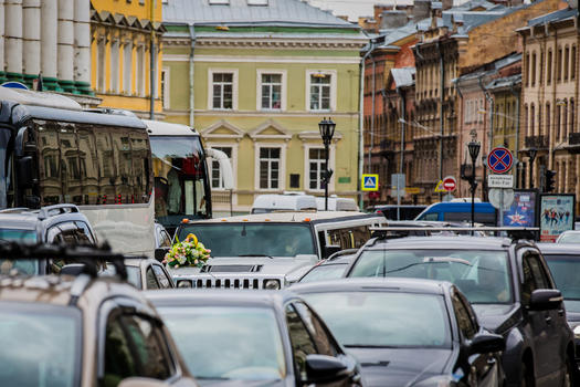 俄罗斯圣彼得堡堵车交通堵塞图片素材免费下载