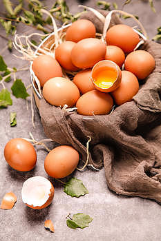 农家绿色健康土鸡蛋图片素材免费下载