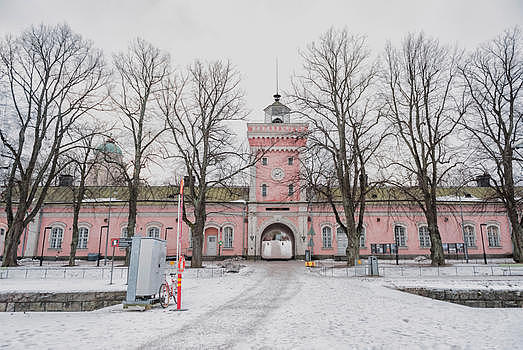 芬兰堡码头粉色钟楼图片素材免费下载