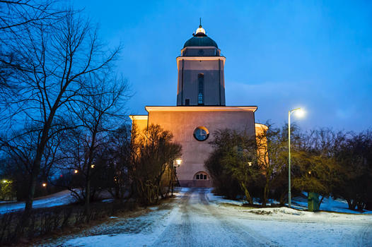 芬兰堡晨曦中的教堂图片素材免费下载