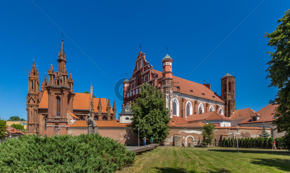 立陶宛著名的圣安娜教堂图片素材免费下载