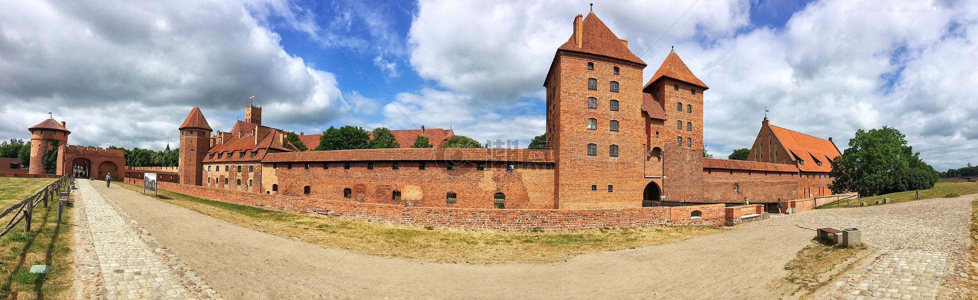 欧洲波兰著名城堡马尔堡全景图图片素材免费下载