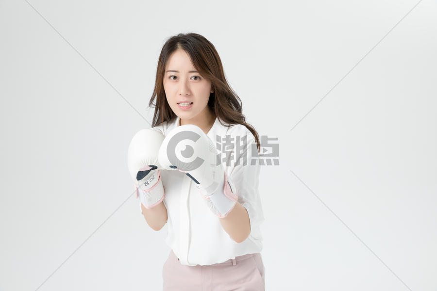 商务女性拳击图片素材免费下载