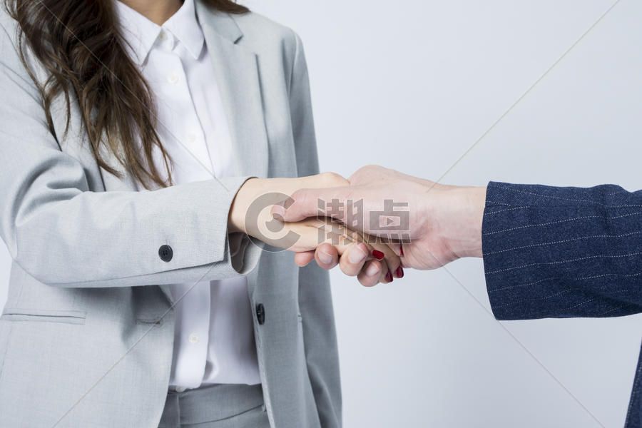商务男女握手图片素材免费下载