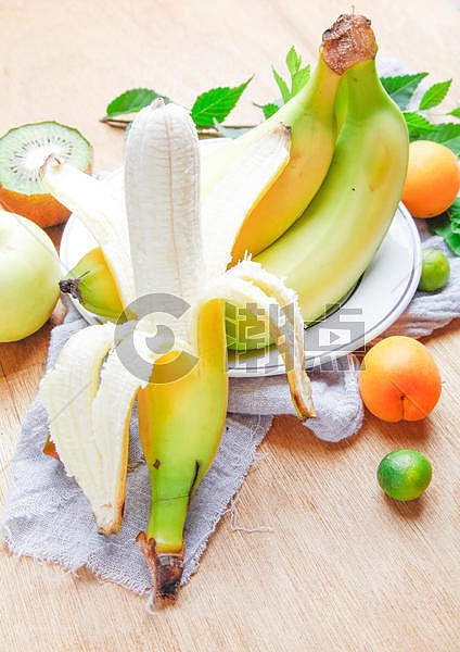 新鲜海南香蕉图片素材免费下载