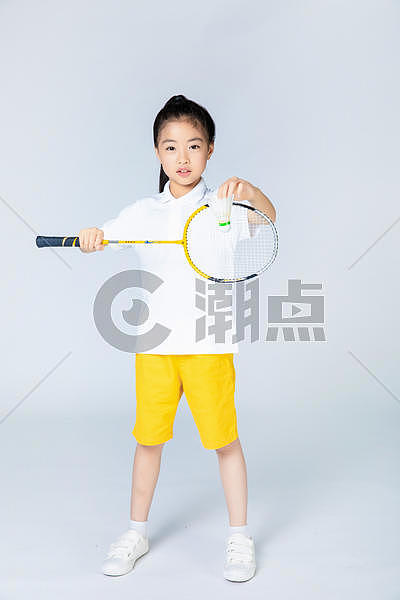 儿童运动羽毛球图片素材免费下载